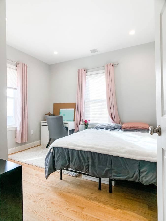 Apartment for rent at 228 Fellsway W #1, Medford, MA 02155