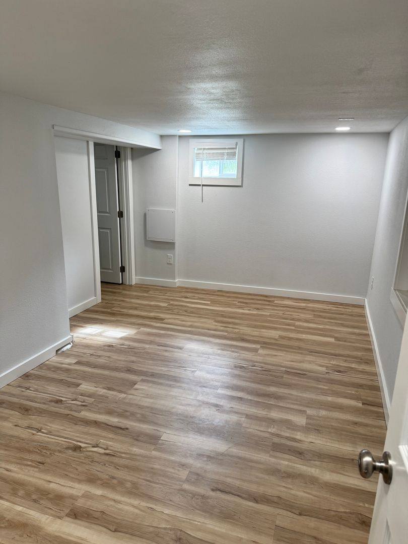 Apartment for rent at 2067 Hazel Ave NE, Salem, OR 97301