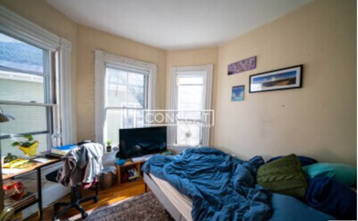 House for rent at 8 Hillside St #2, Roxbury Crossing, MA 02120