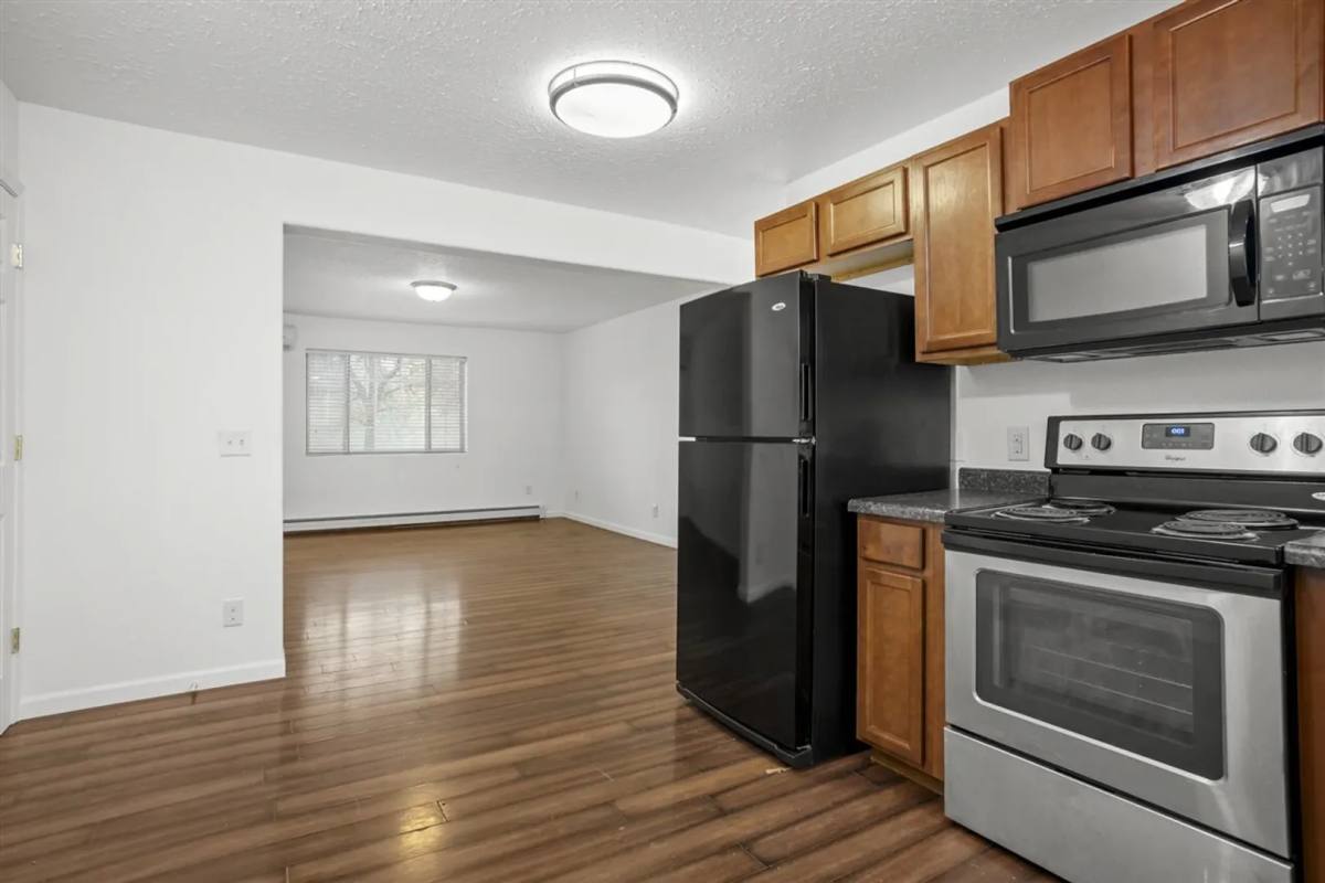 Apartment for rent at 225 19th St SE, Minot, ND 58701