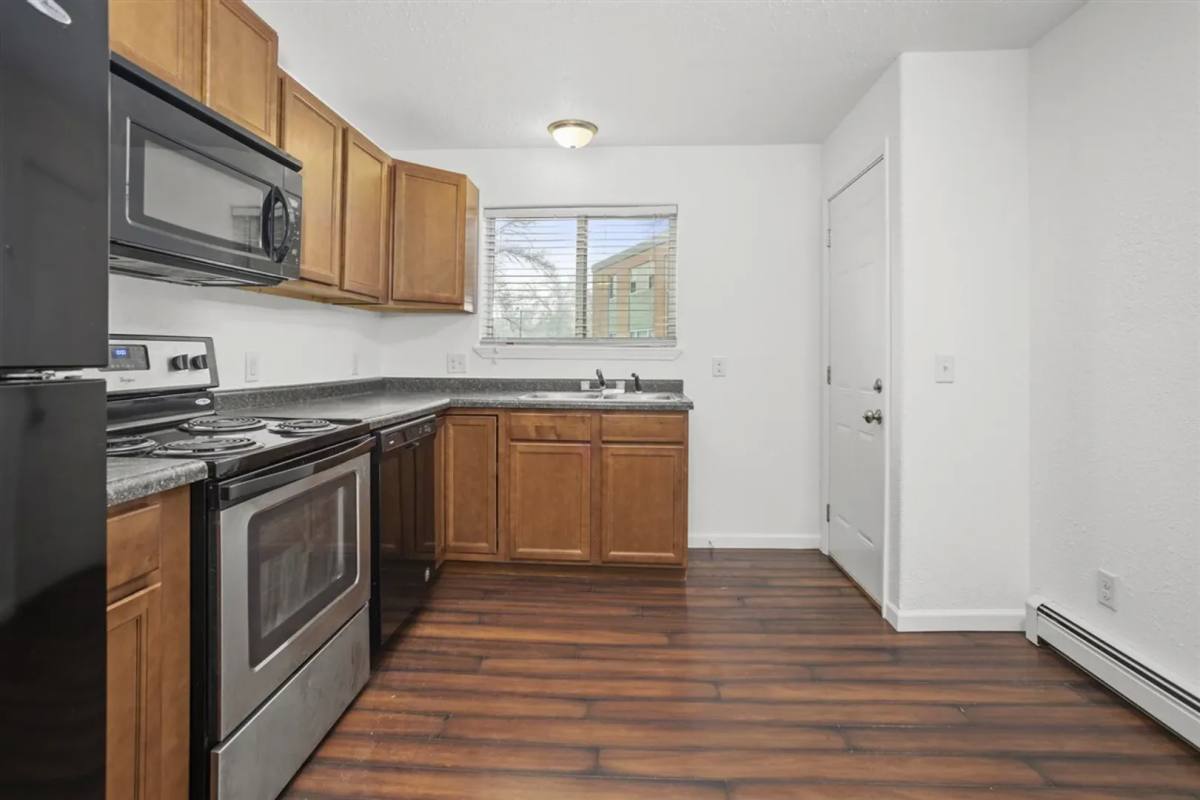 Apartment for rent at 225 19th St SE, Minot, ND 58701
