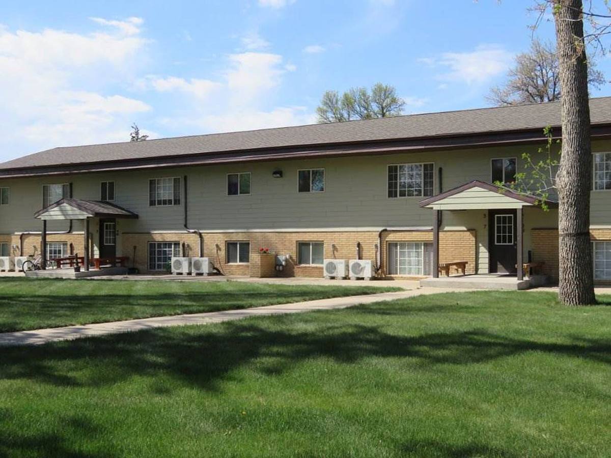 Apartment for rent at 225 19th St SE, Minot, ND 58701