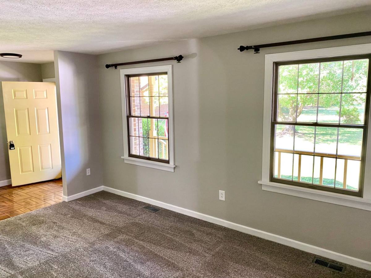 House for rent at 172 B Hunts Neck Rd, Poquoson, VA 23662