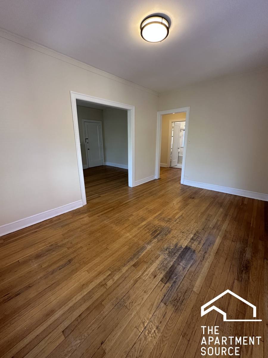 Apartment for rent at 1031 Dempster St #E3, Evanston, IL 60201