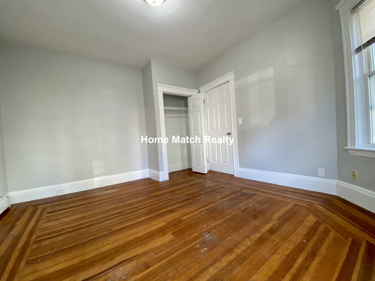 Apartment for rent at 14 Belknap St #1, Somerville, MA 02144