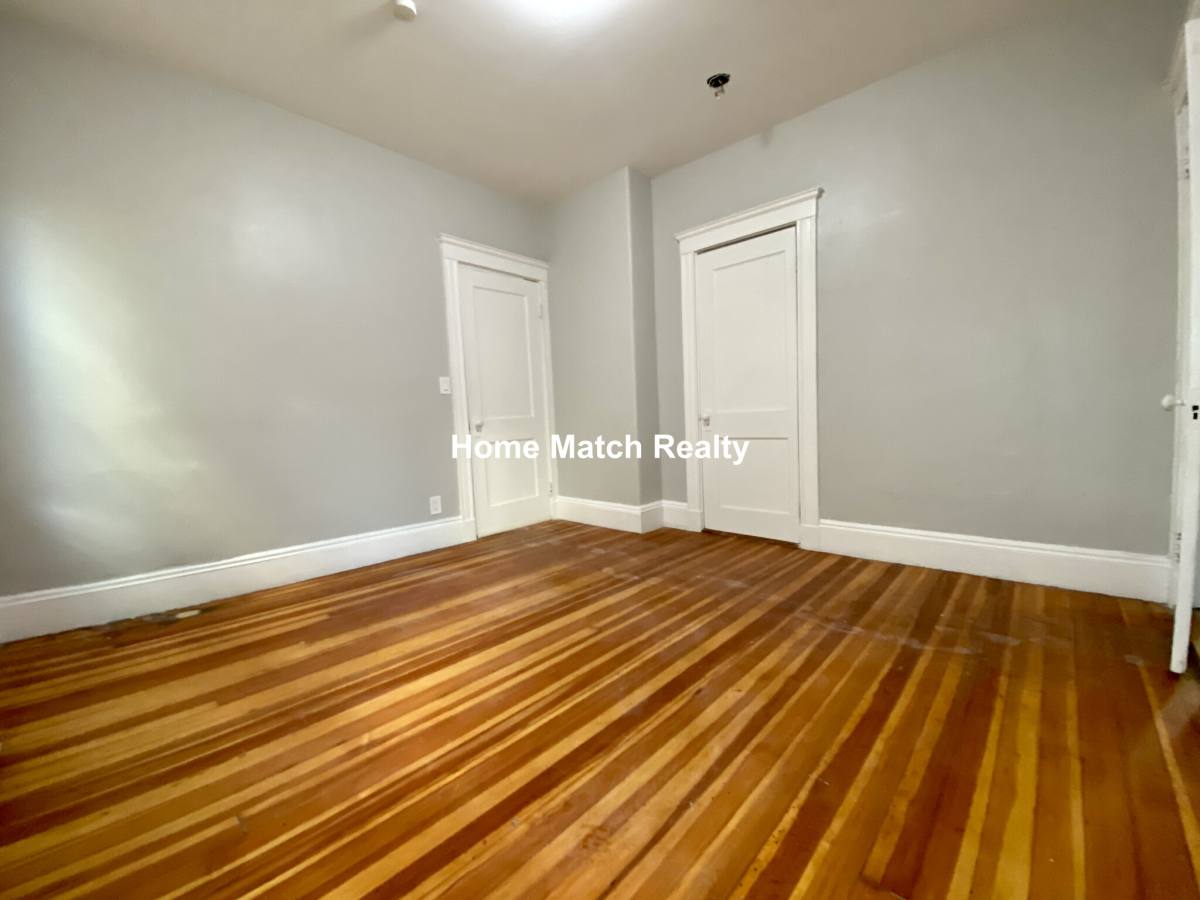 Apartment for rent at 14 Belknap St #1, Somerville, MA 02144