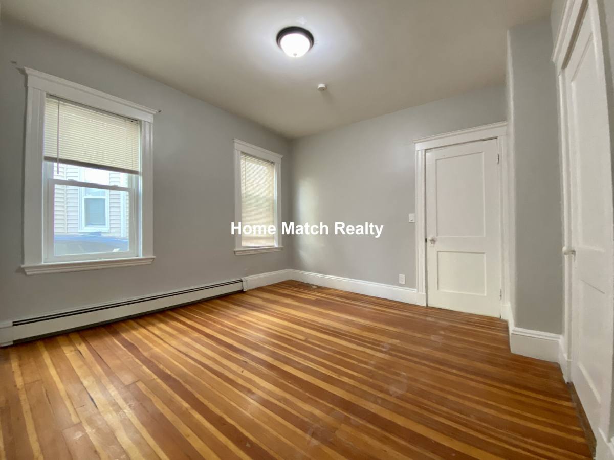 Apartment for rent at 14 Belknap St #1, Somerville, MA 02144