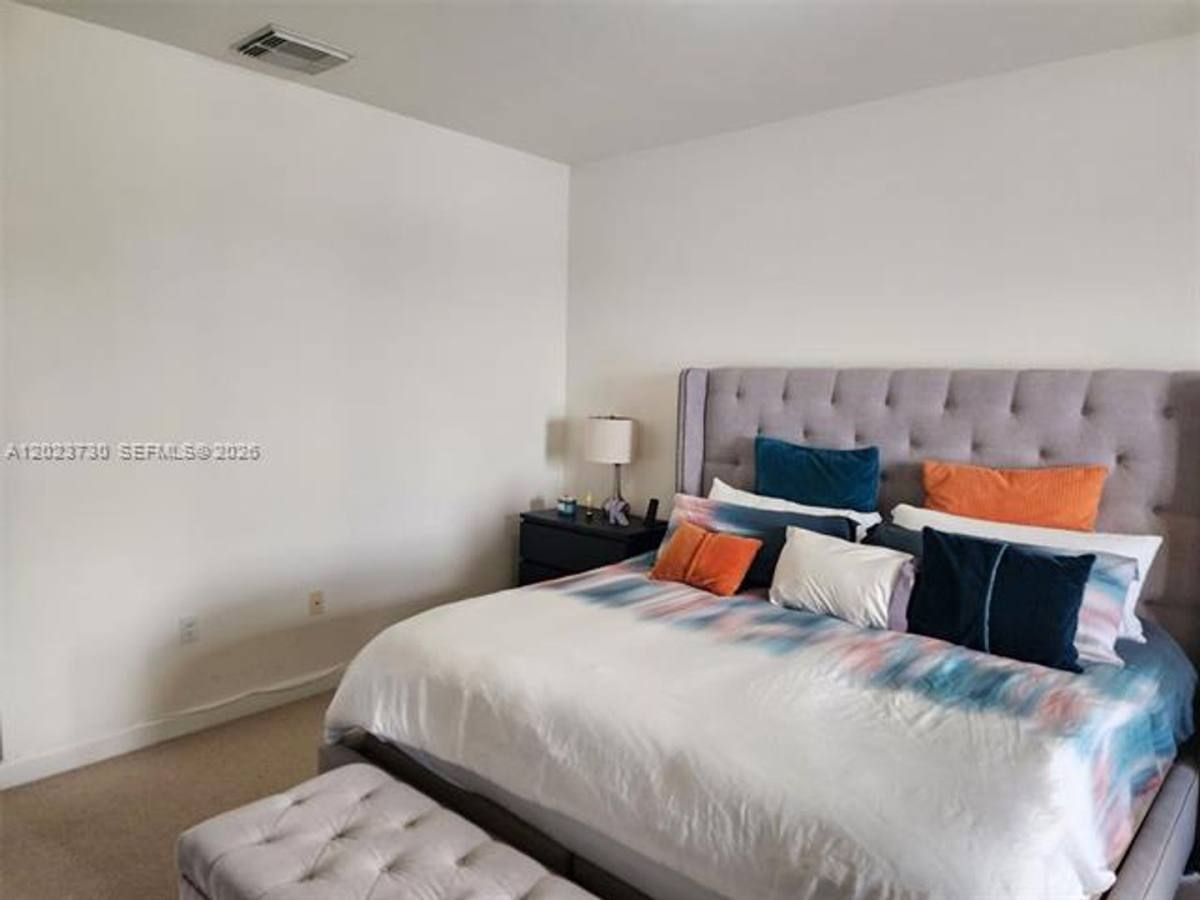 Townhouse for rent at 7510 NW 107th Place, Miami, FL 33178