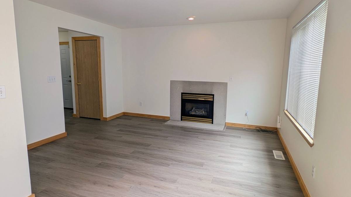 Townhouse for rent at 6906 188th St NE, Arlington, WA 98223