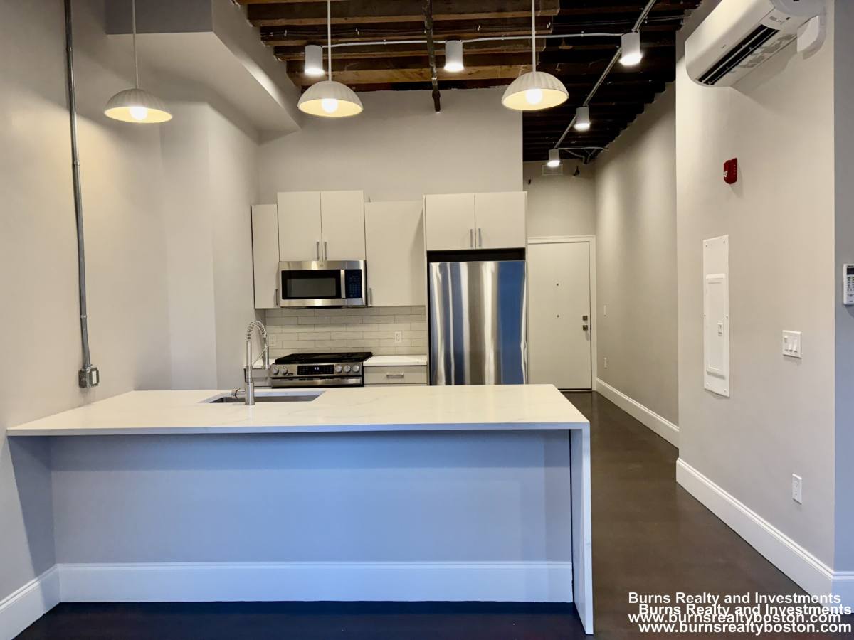 Apartment for rent at 281 Franklin St #601, Boston, MA 02110