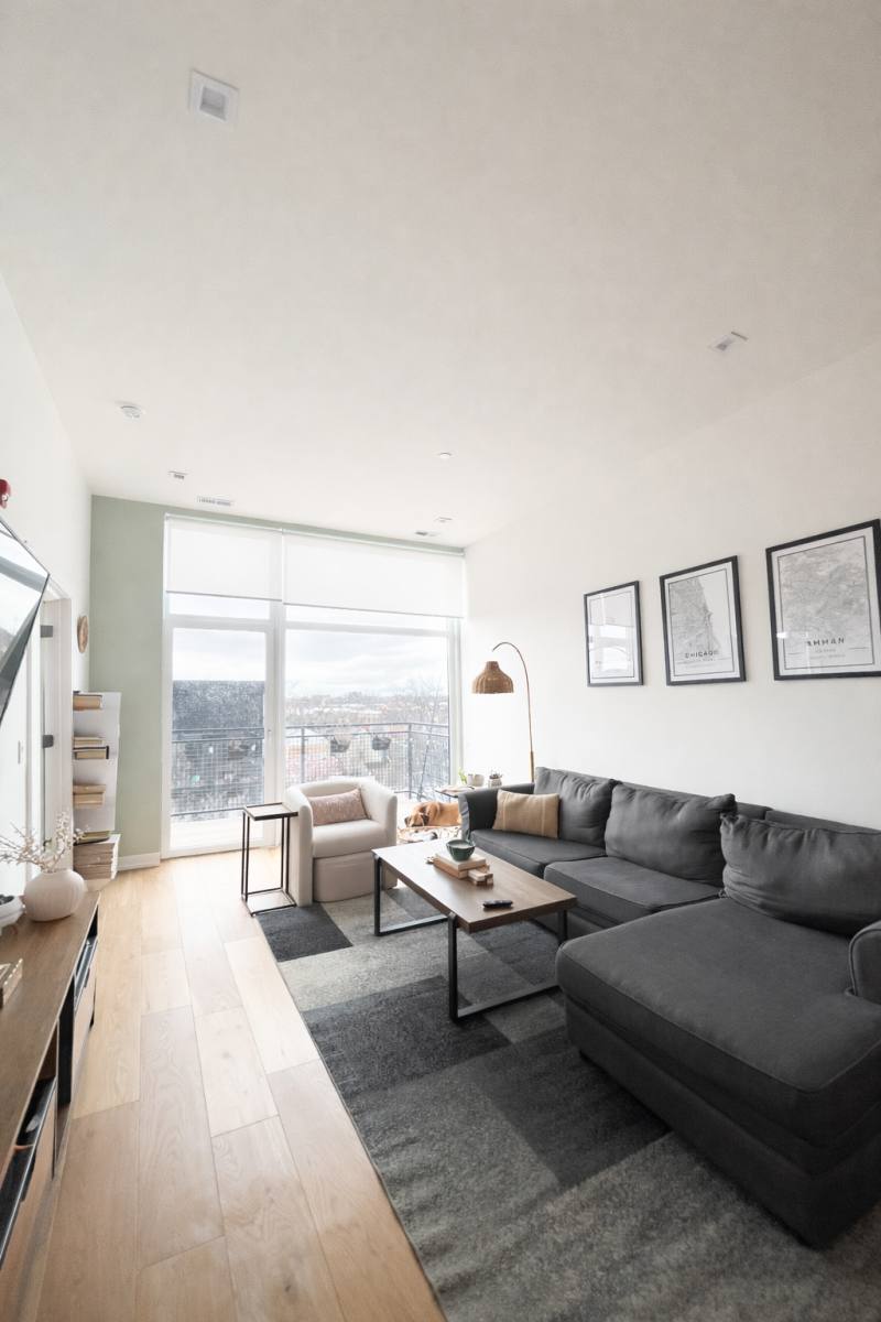 Apartment for rent at 4513 N Clark #507, Chicago, IL 60640