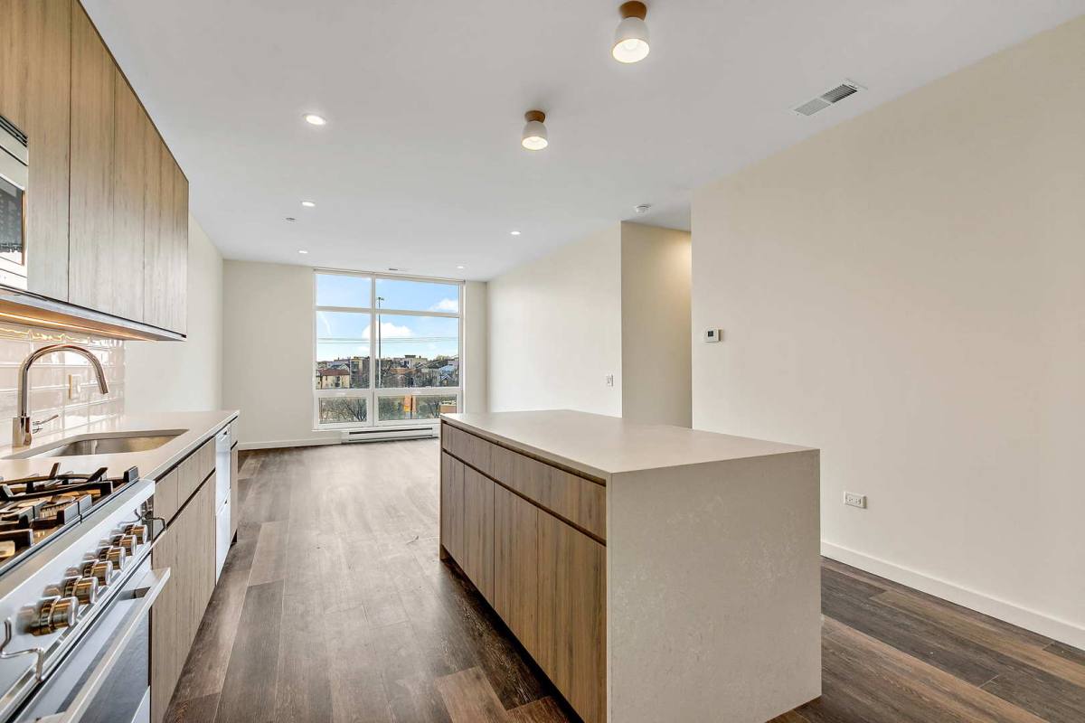 Apartment for rent at 1122 W Chicago Ave #209, Chicago, IL 60642