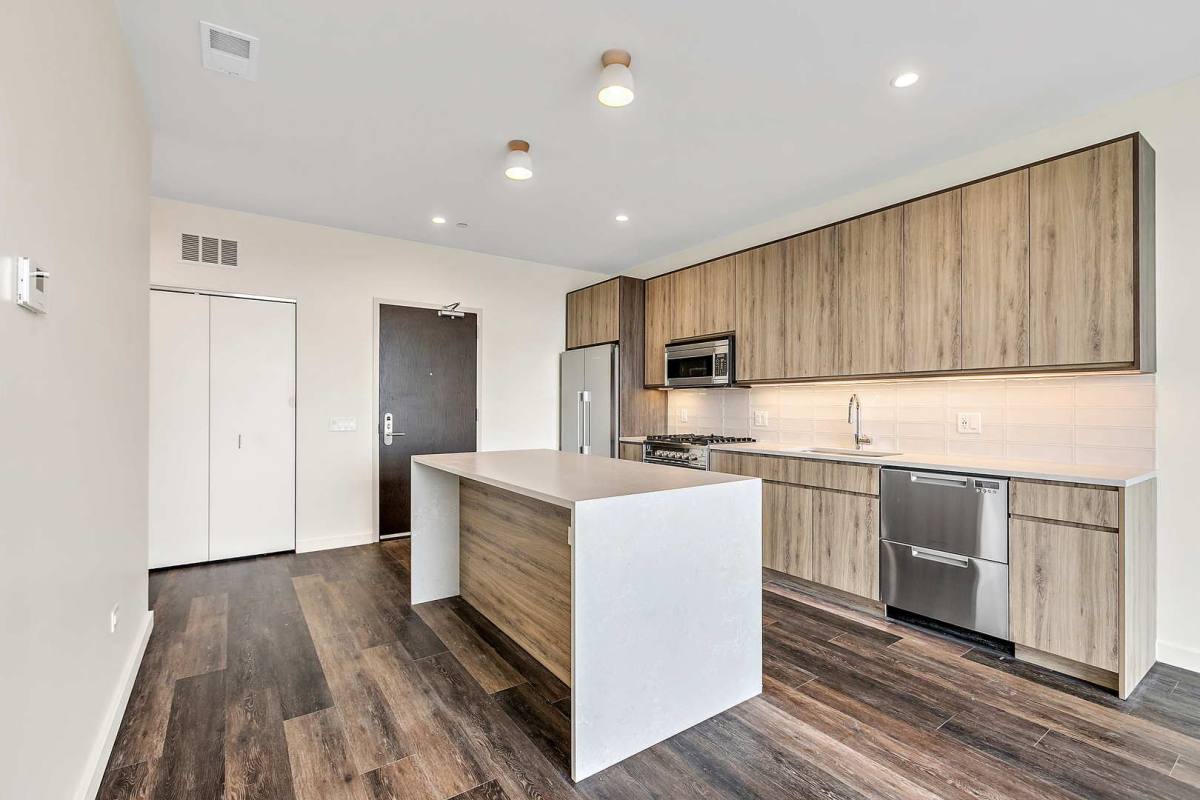 Apartment for rent at 1122 W Chicago Ave #209, Chicago, IL 60642
