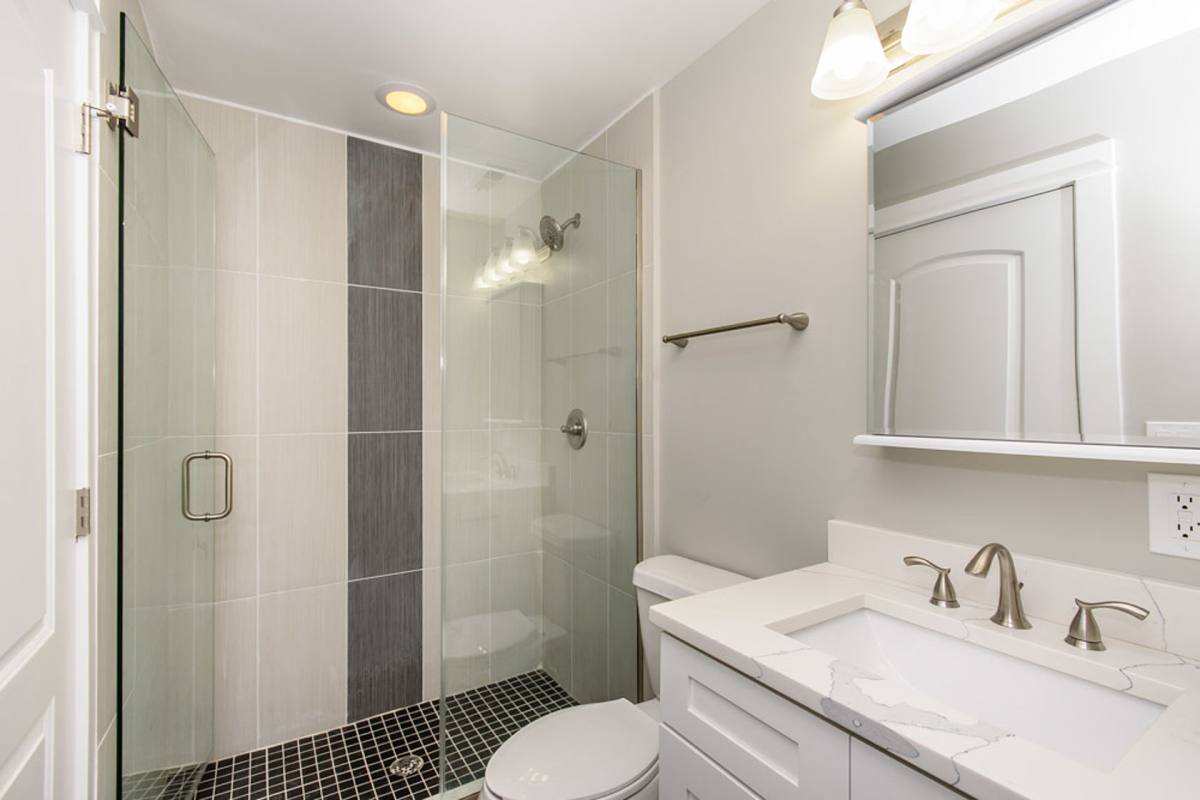 Apartment for rent at 836 N Milwaukee Ave #3R, Chicago, IL 60642
