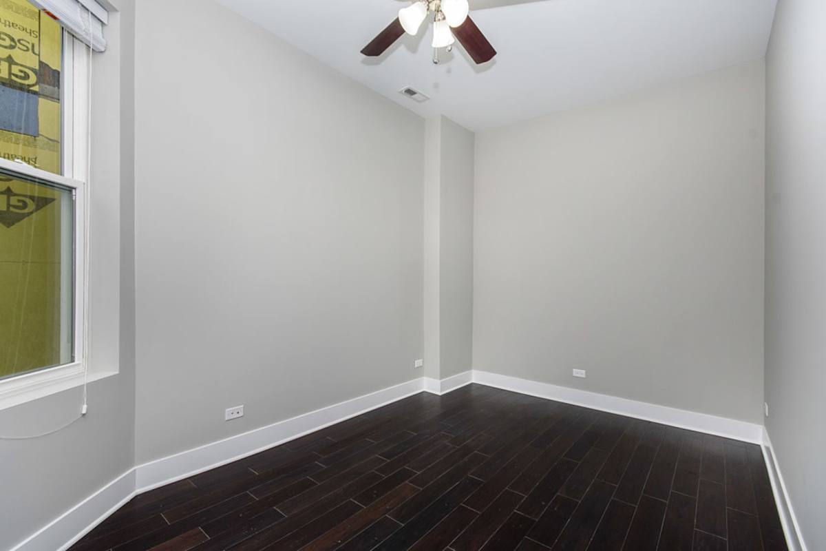 Apartment for rent at 836 N Milwaukee Ave #3R, Chicago, IL 60642