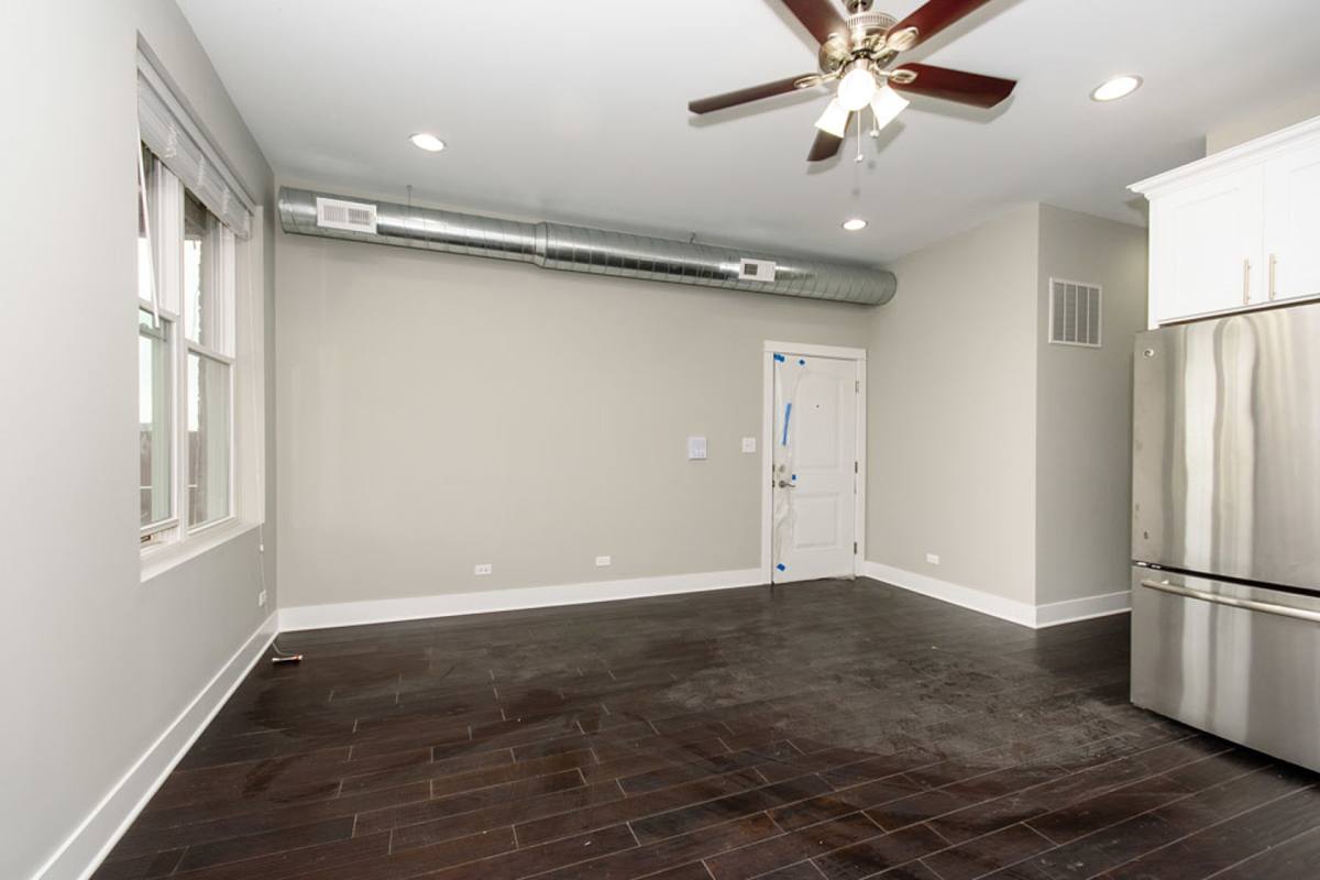 Apartment for rent at 836 N Milwaukee Ave #3R, Chicago, IL 60642