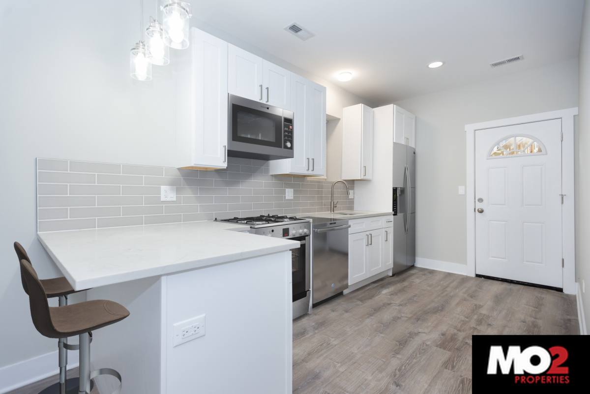 Apartment for rent at 732 N Ada St #2R, Chicago, IL 60642