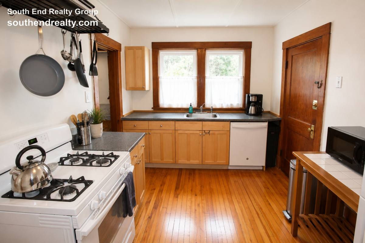 Apartment for rent at 15 Herbert Rd, Arlington, MA 02474