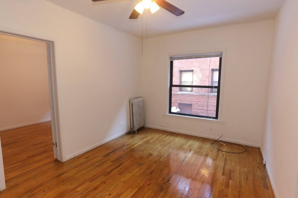 Apartment for rent at 931 Sunnyside #NA8, Chicago, IL 60640