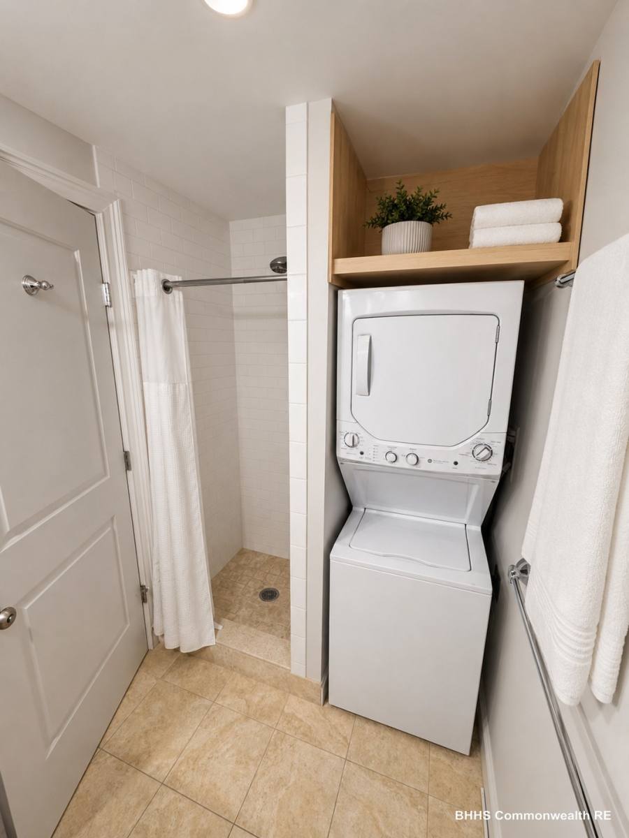 Apartment for rent at 1 Charles St #212, Boston, MA 02116