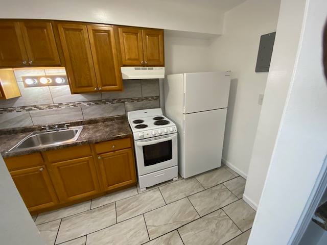 Apartment for rent at 4837 Cadieux Rd, Detroit, MI 48224
