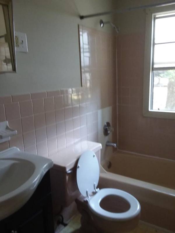 Apartment for rent at 245 Waddell Circle, Oak Ridge, TN 37830