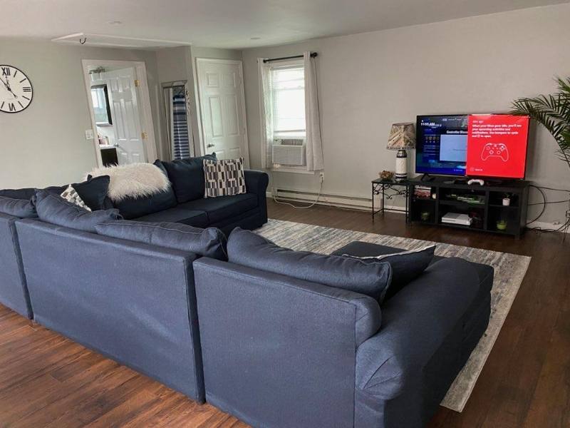 Apartment for rent at 1172 Wyoming Ave #A, Pittston, PA 18643