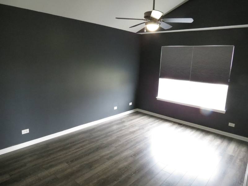 Townhouse for rent at 465 Cary Woods Circle, Cary, IL 60013