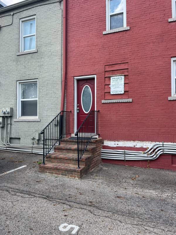 Townhouse for rent at 90 E 8th Ave #5, Columbus, OH 43201