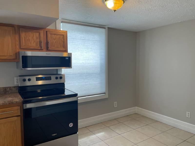 Townhouse for rent at 90 E 8th Ave #5, Columbus, OH 43201