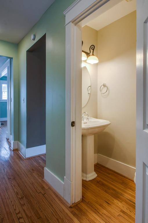 House for rent at 1106 Lawrence Ave, Nashville, TN 37204