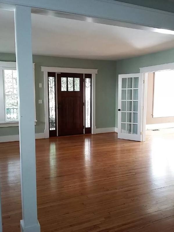 House for rent at 1106 Lawrence Ave, Nashville, TN 37204