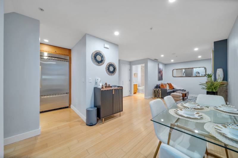 Apartment for rent at 700 W E St #402, San Diego, CA 92101
