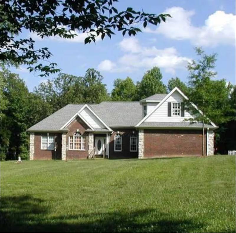 House for rent at 3709 Woodburn Dr, Greensboro, NC 27406