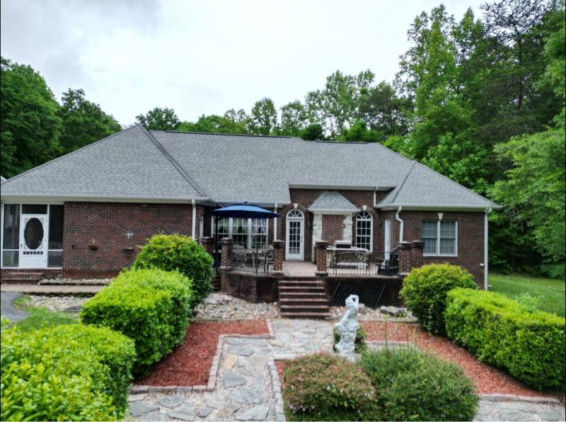House for rent at 3709 Woodburn Dr, Greensboro, NC 27406