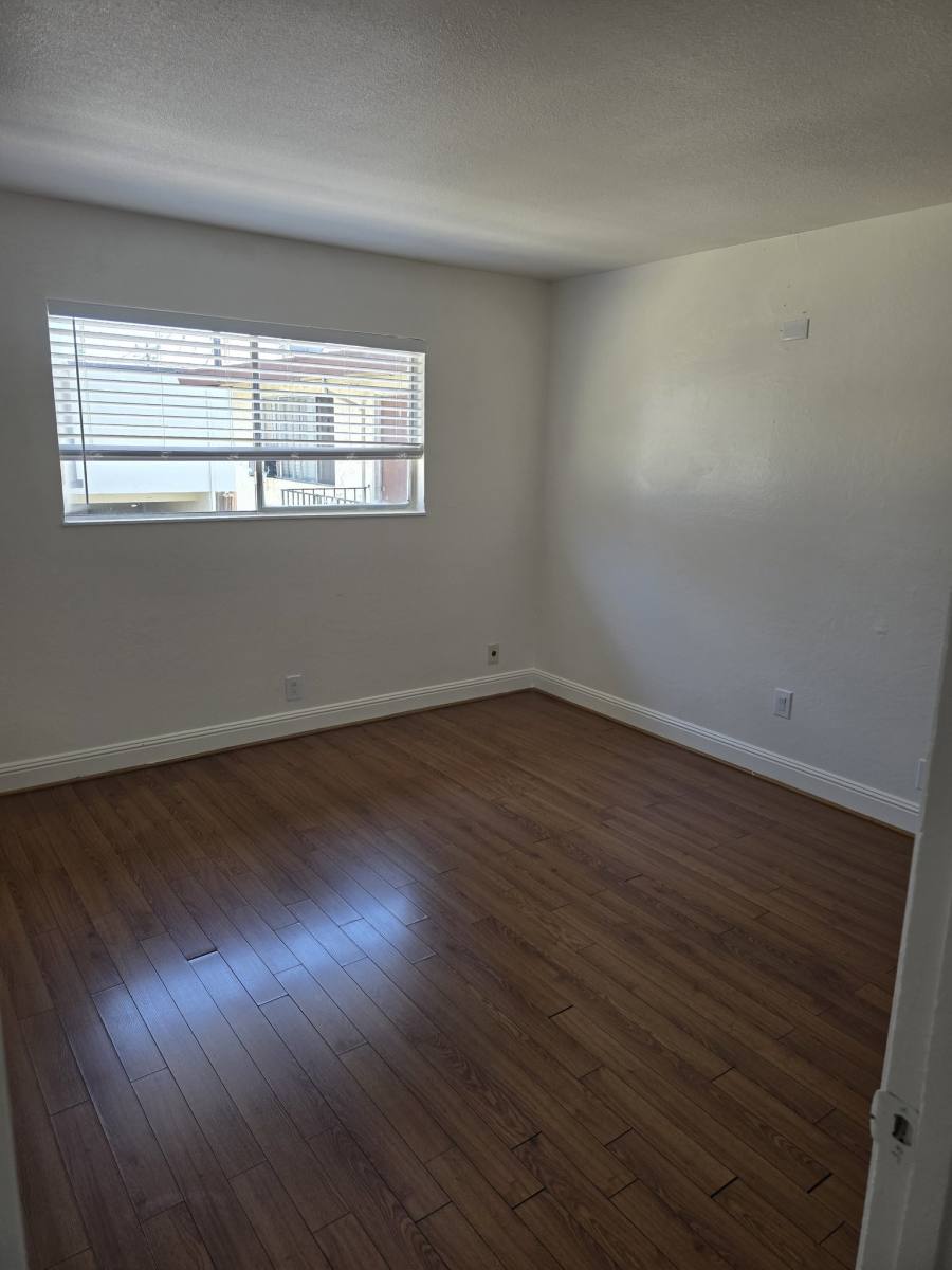 Apartment for rent at 965 Helen Ave, Sunnyvale, CA 94086