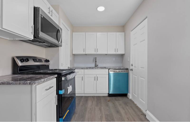 Townhouse for rent at 464 E Norwich Ave #D, Columbus, OH 43201