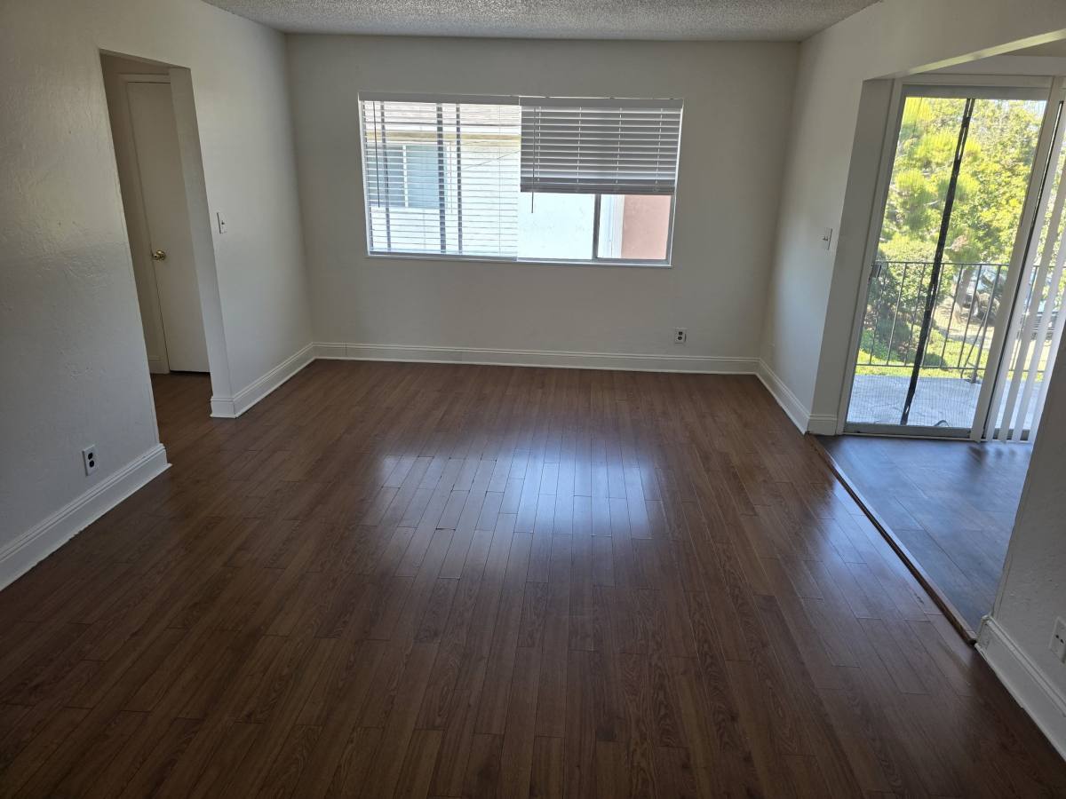 Apartment for rent at 947 Tamarack Lane, Sunnyvale, CA 94086