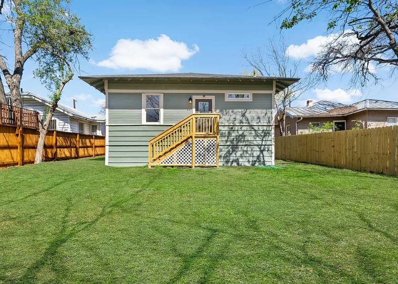 House for rent at 506 E Evergreen St, San Antonio, TX 78212