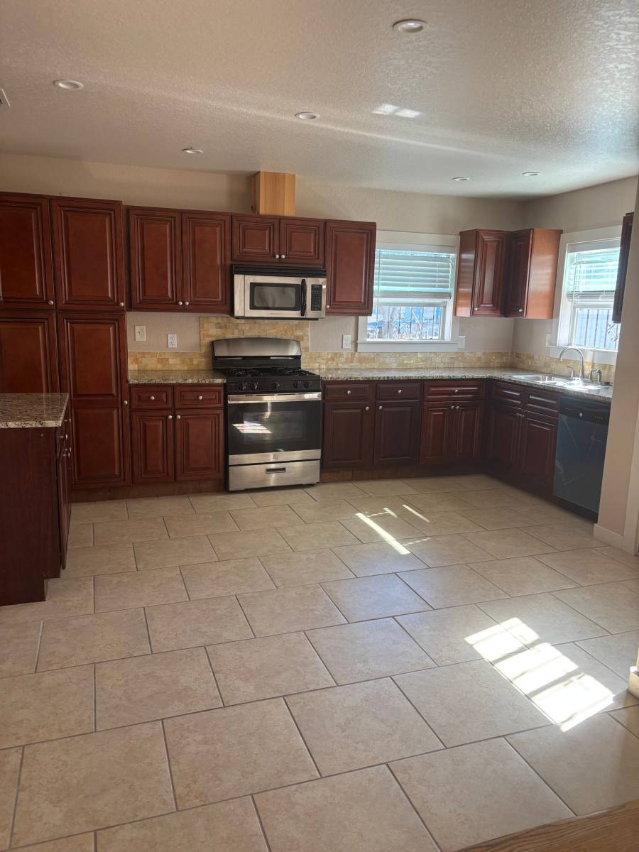 House for rent at 707 Tulane Dr, San Antonio, TX 78228