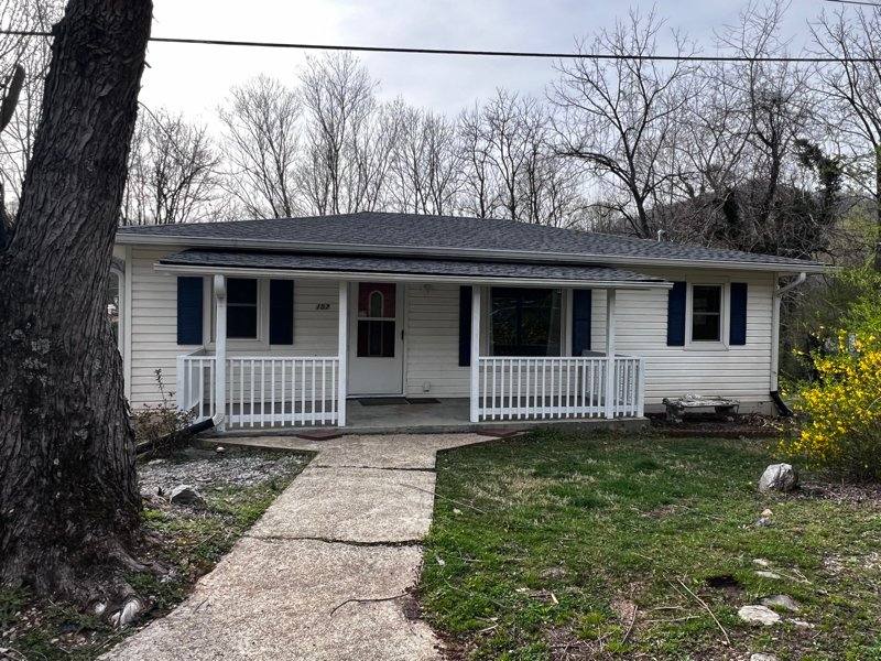 House for rent at 157 N Redtown Rd, Black Mountain, NC 28711