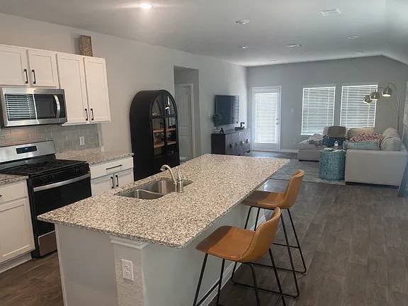 House for rent at 473 Apache Plum Dr, Kyle, TX 78640