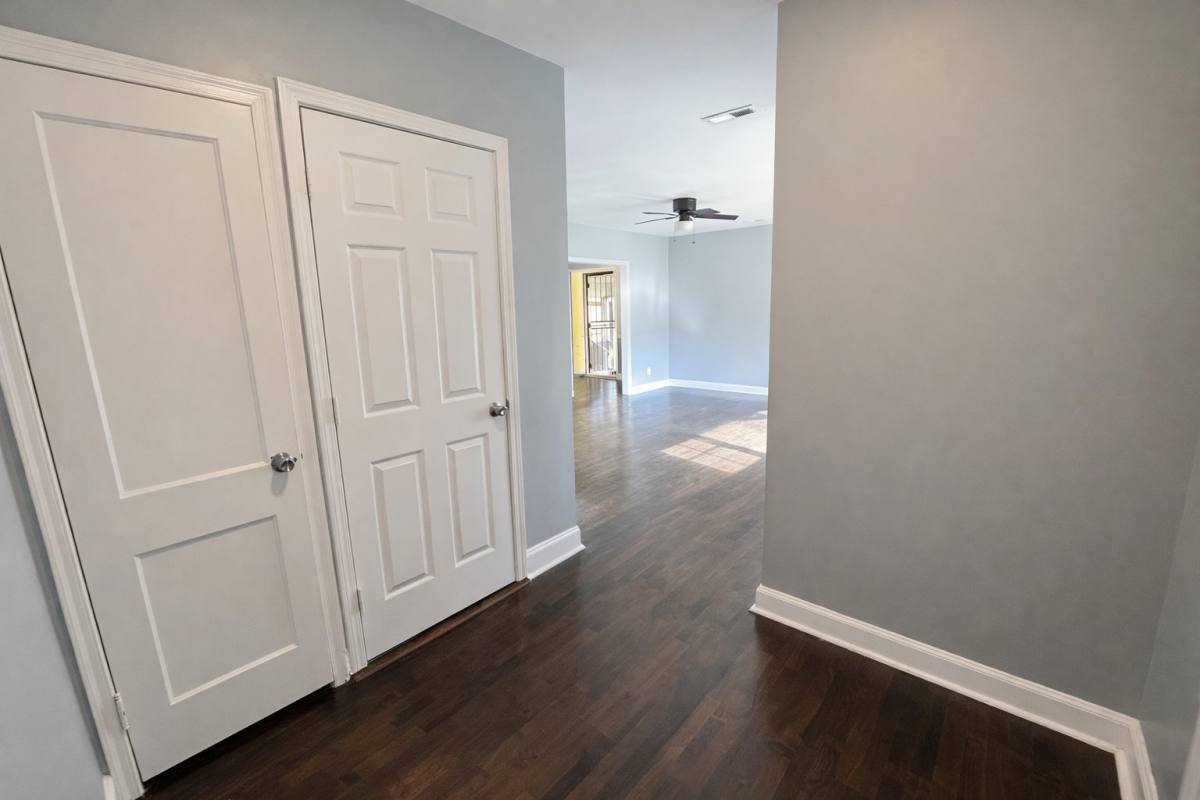 House for rent at 2037 Highview Rd SW, Atlanta, GA 30311
