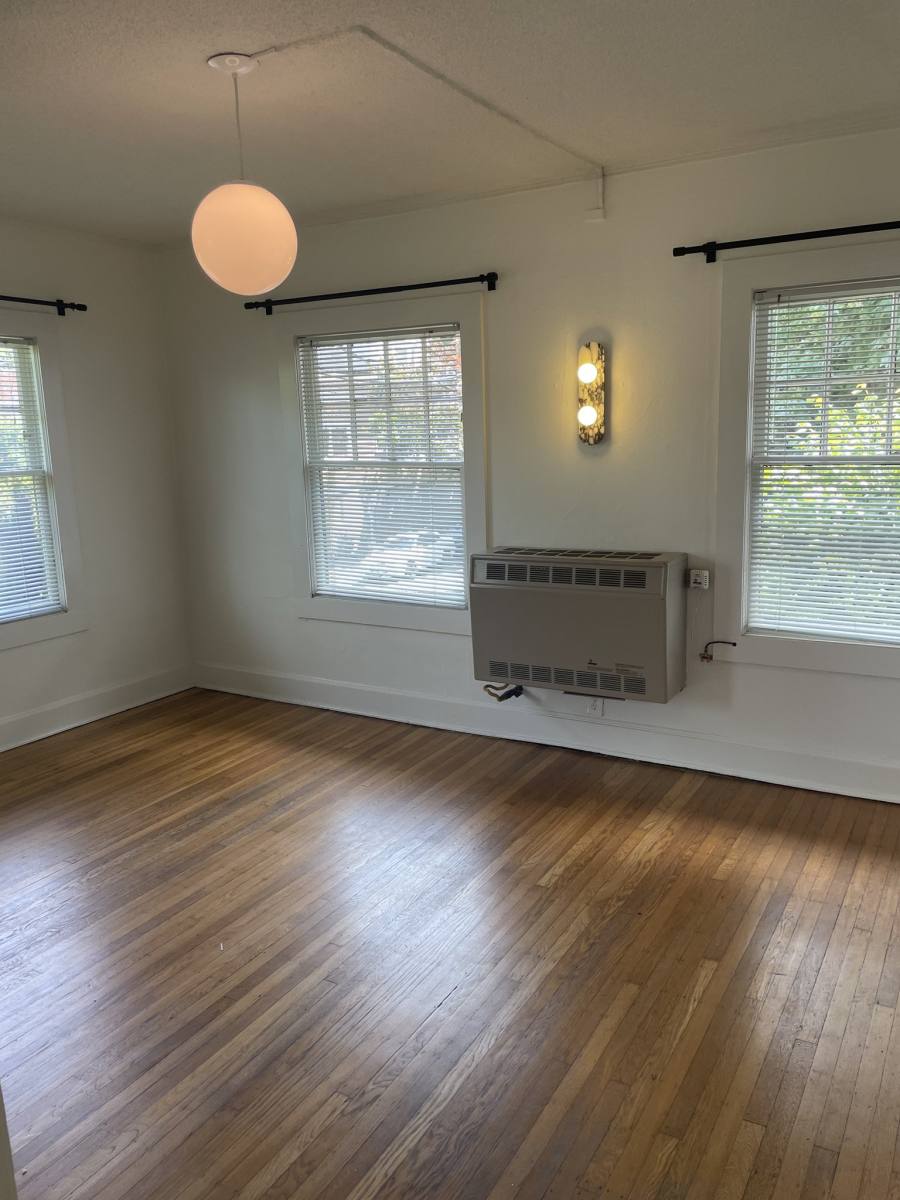 Apartment for rent at 1635 NW 25th Ave #5, Portland, OR 97210