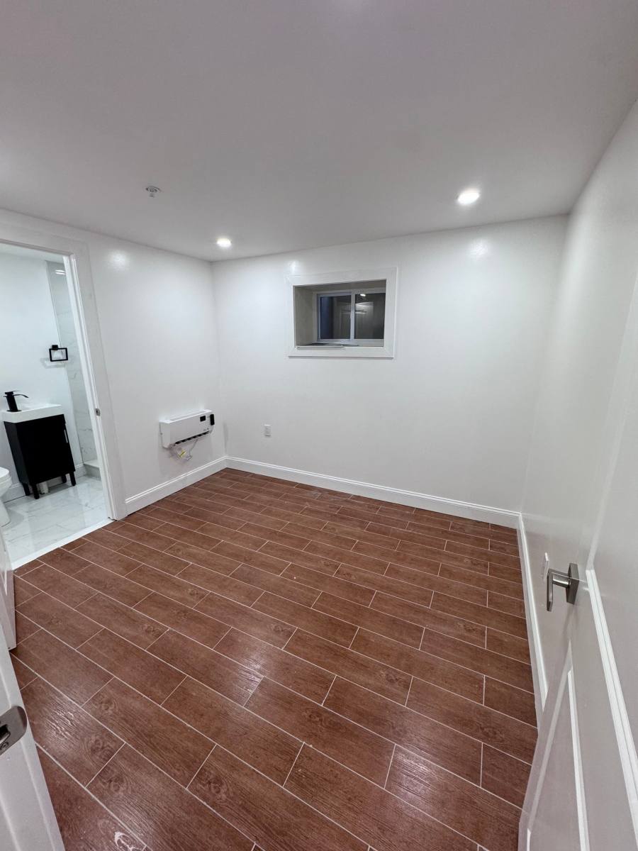 Apartment for rent at 647 N 16th St #1, Philadelphia, PA 19130