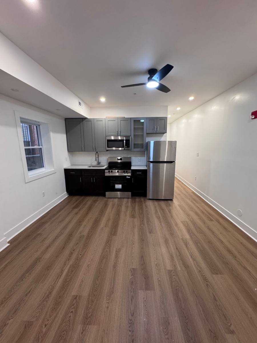 Apartment for rent at 647 N 16th St #2, Philadelphia, PA 19130