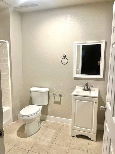 Apartment for rent at 928 W 83rd St #4, Los Angeles, CA 90044