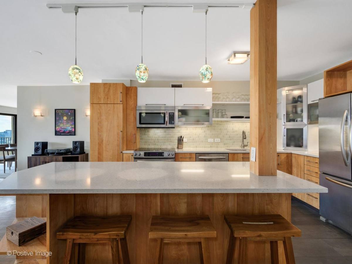 Apartment for rent at 2020 N Lincoln Park W #28KL, Chicago, IL 60614