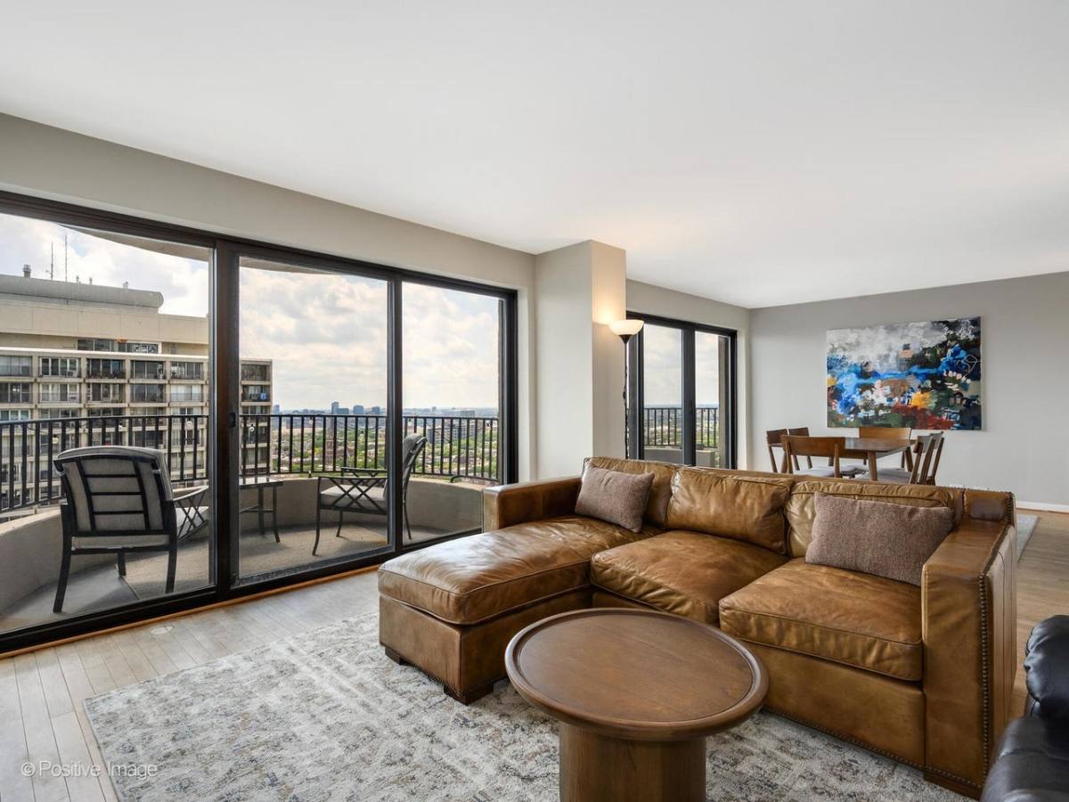 Apartment for rent at 2020 N Lincoln Park W #28KL, Chicago, IL 60614