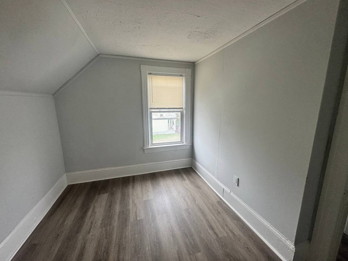 Apartment for rent at 284 Mechanic St #2, Leominster, MA 01453